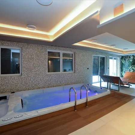 Laguna 38 Z Garazem Apartament *