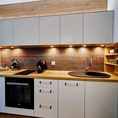 Laguna 38 Z Garazem Polanica-Zdrój