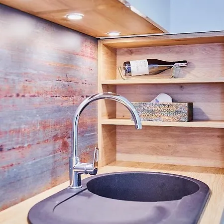 Laguna 38 Z Garazem Appartement