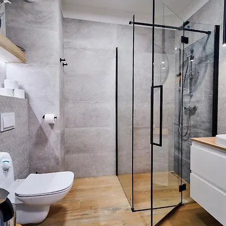 Laguna 38 Z Garazem Polanica-Zdrój