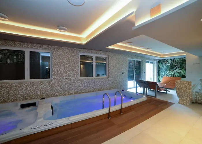 Laguna 38 Z Garazem Appartement *